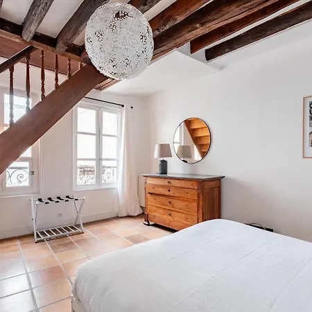 Apartment Veeve - Rivoli Rustique Paris