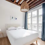 Veeve - Rivoli Rustique Paris